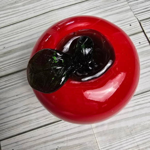 Red Glass Apple Paperweight Art Glass Decorative Apple Figurine Table Decor - Picture 2 of 7